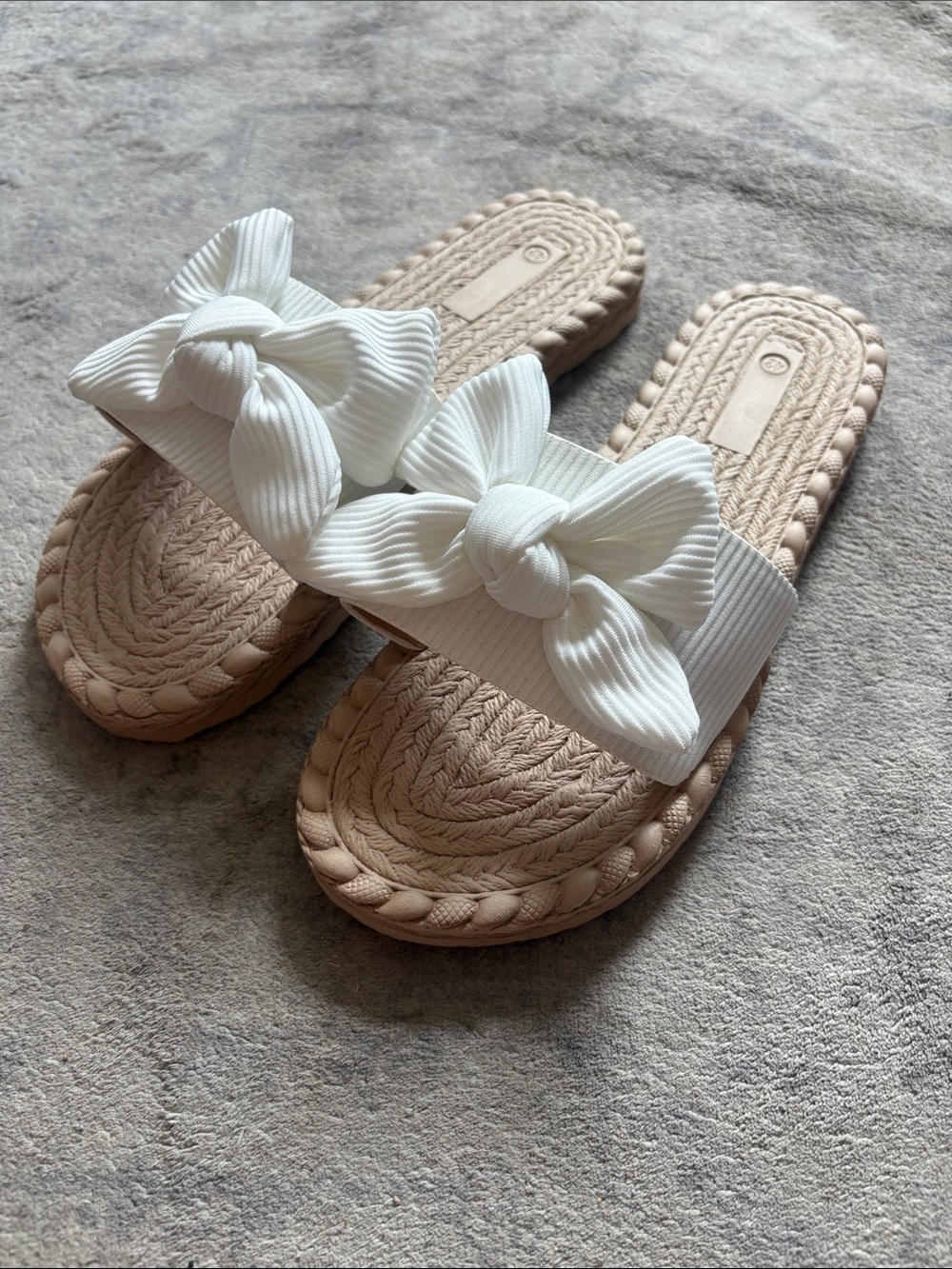 White Bow Slide Sandals for Women - Comfortable Casual Slip-Ons